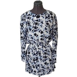 US12 APRICOT Floral Blouse Black and Blue